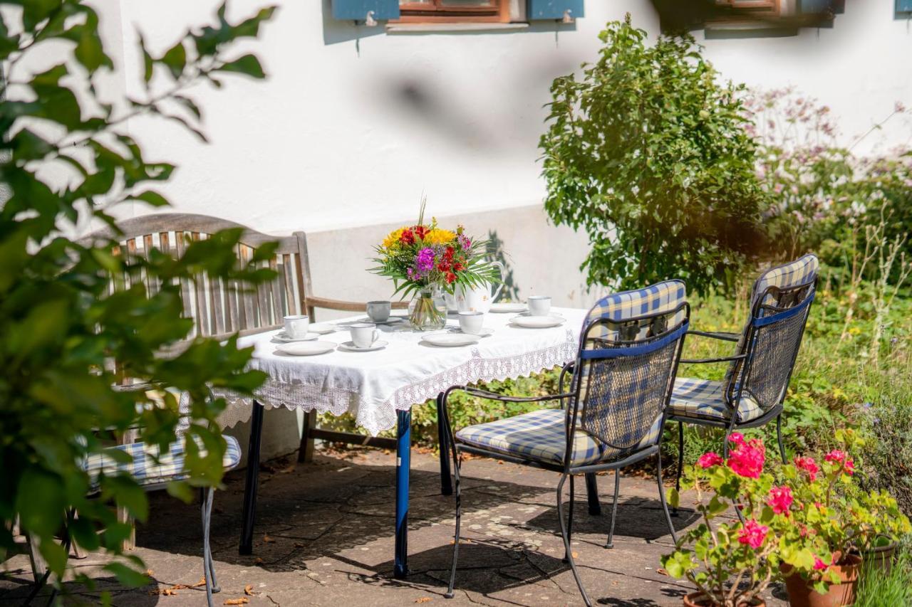 Landhauswohnung Mit Wildromantischem Garten Фюссен Экстерьер фото